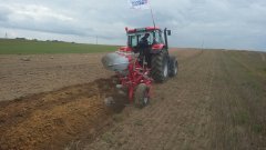 Zetor 140 Forterra \u0026 Pługi Kongskilde