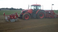 Zetor 160 Crystal & Agregat uprawowo-siewny Kongskilde & Agregat talerzowy Kongskilde