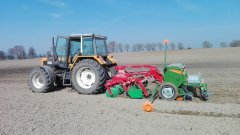 Renault 110.54 + Agro-Tom ATH 3 + Amazone D9 3000 Special