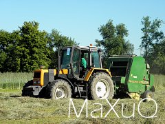 Renault 120.54 + John Deere 580