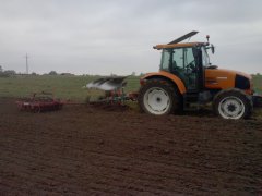 Renault Ares 550 rx + Kverneland VD 85 + Camobell