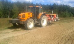 Renault Ares 826 & Agro-Libe Pottinger Vitasem 302