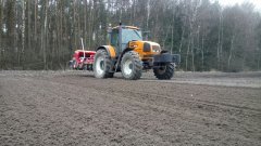 Renault Ares 826 Agro-line Pottinger Vitasem 302