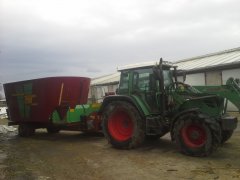 Strautmann verti-mix 1700 Double + Fendt 312 vario