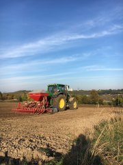 John Deere 6630P, Kverneland Accord