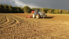 Valtra T 202 & Kverneland Accord