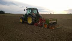 Brona wirowa Krone KE 2,5 + Amazone D7 Junior