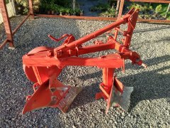 Pług Unia Grudziądz 2-skibowy po remoncie - 1