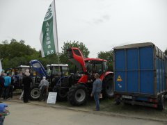 Zetor Forterra 140 HSX & Farmtrac 690 DT