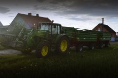 John Deere  6330 & 2x Pronar 8t
