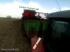 Unia Tytan 13, obornik pod kukurydzę! :)