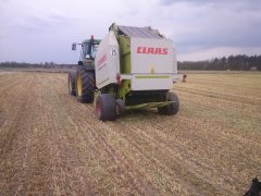 Claas Variant 280 & John Deere