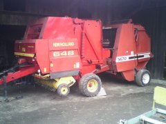 New Holland 648 i Hesston 5670