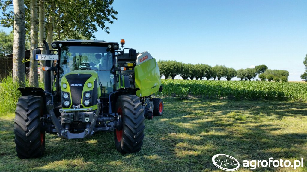Claas Arion 420 + Claas Variant 360 RC PRO