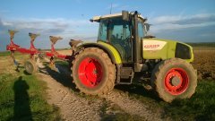 Claas Ares 566