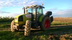 Claas Ares 566