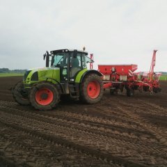 Claas Ares 697 ATZ + Kverneland Optima E-Drive