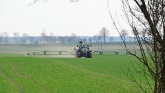 Claas Arion 420 & Amazone UG 3000 Special