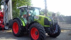 Claas Arion 420