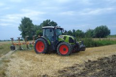 Claas Arion 420