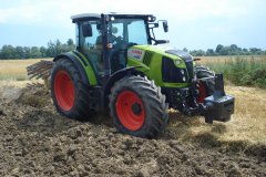 Claas Arion 420