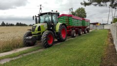 Claas Arion 520 + 2x Brandys