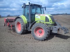 Claas Arion 620 C + unia ares