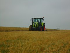 Claas Arion 620