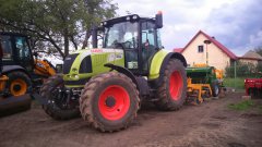 Claas Arion 620