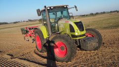 Claas ARION 630c + Vogel&Noot TerraFlex 300