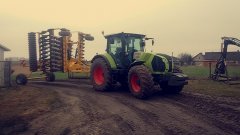 Claas Arion 650 + Staltech 5m