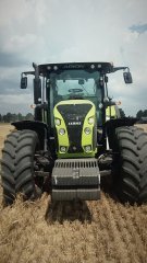 Claas Arion 650