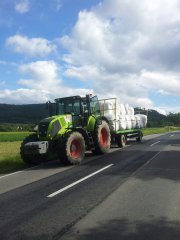 Claas Axion 810