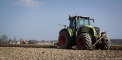 Claas Axion 840