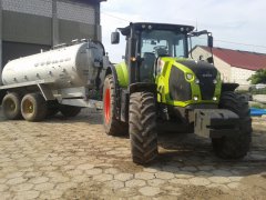 Claas Axion