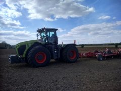 Claas Xerion 4500