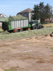 Deutz Fahr 7250 & Pronar T400R