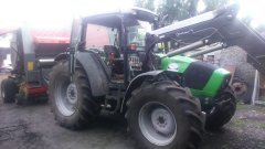 Deutz-Fahr Agrofarm 420 + prasa pasowa Unia Famarol df 1,7