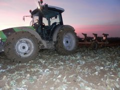 Deutz-Fahr Agrofarm 430 Profiline + UNIA IBIS 4