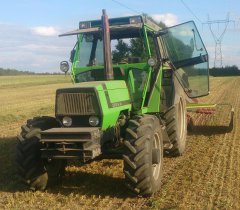 Deutz Fahr DX 4.30 i Claas Liner 390S