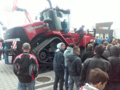 Case 620 Quadtrac