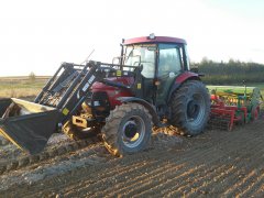 Case JX95 + Agro-Masz + Hassia DL300