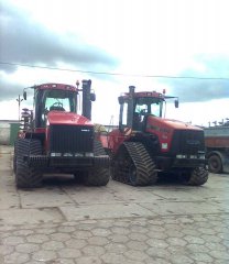 Case Quadtrac 485 440