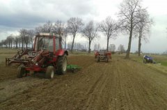 International 745 xl & Bomet 2.5m i Ursus c360 & Poznaniak