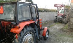 MF 255 oraz Case Farmall 65A