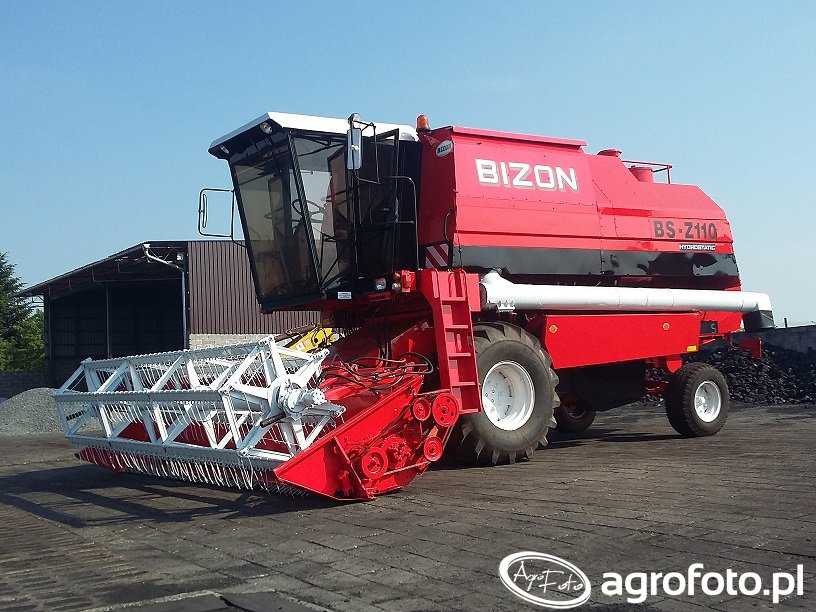 Bizon 888. Bizon z110 комбайн. Комбайн Бизон BS z110. Комбайн Бизон z110 новые. Bizon z110 кабина.