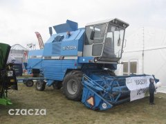 Bizon Rekord Z058 na Agro Show 2016