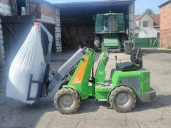 Miniladowarka croni L07