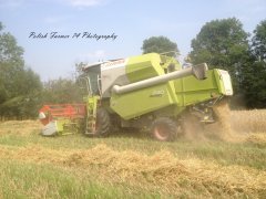 Claas Avero 240