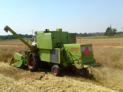 Claas compact 30